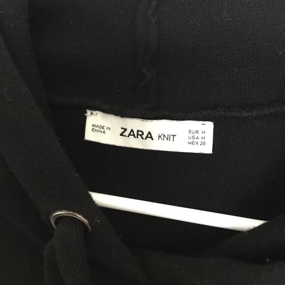 Zara Knit Black Cropped Hoodie Sweatshirt Rhinestone Embellished Sleeves Sz M - Picture 2 of 7